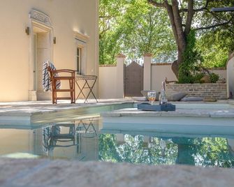 Carpofoli Corfu - Corfú - Piscina