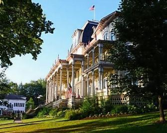 Athenaeum Hotel - Chautauqua - Building