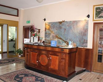 Hotel Ai Sette Nani - Sistiana - Front desk