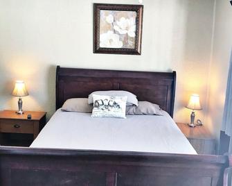 2 bedroom 1.5 bath in Fairfield Glade near the community center! - Fairfield Glade - Bedroom