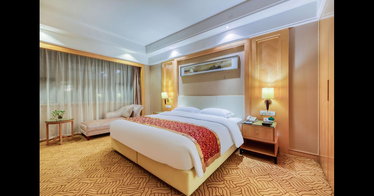 Changjiang International Hotel in Ma'anshan, China from £0: Deals ...