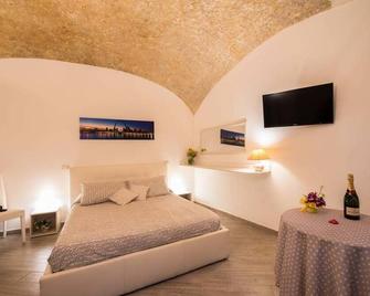 Petros Room Camere - Salerno - Sovrum