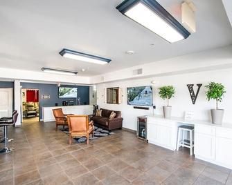 Vistas 115 - Modern Luxury amenities sleeps 4 - Sierra Vista - Sala de estar