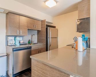 Peaceful 2BR king beds suite next to DT w/ pool - Austin - Dapur
