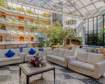 Muthu Oura Praia Hotel - Albufeira - Recepción