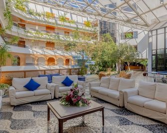 Muthu Oura Praia Hotel - Albufeira - Lobby