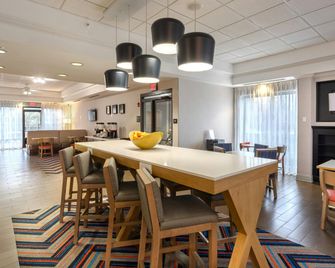 Hampton Inn Buffalo-South/I-90 - West Seneca - Eetruimte