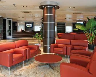 Dado Hotel International - Parma - Lobby