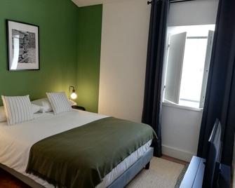 Villa Graça -Hostels and Apartments - Santarém - Habitación