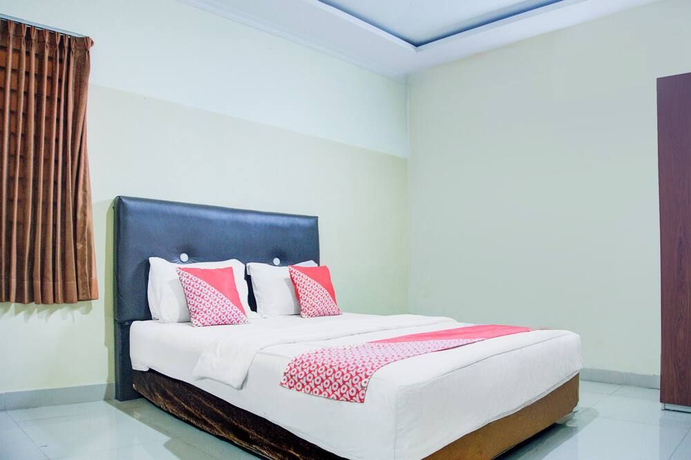 هوتل أو أنكاتان 45 نير إستانا جوبيرنور فورميرلي ماليو هوتل