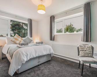 1 bedroom accommodation in Acomb, near York - York - Bedroom