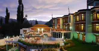 Hotel Namgyal Palace - Leh - Building
