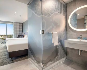 Holiday Inn & Suites Sunshine Coast by IHG - Maroochydore - Soveværelse
