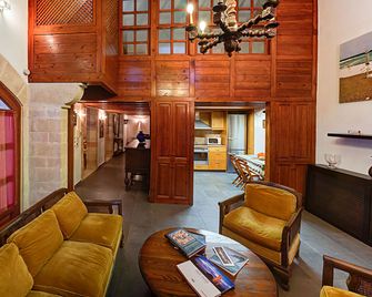 In Camera Art Boutique Hotel - Rodas