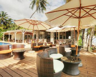 Cocotiers Hotel - Mauritius - Tombeau Bay - Pátio