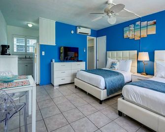 Castle by the Sea Motel - Lauderdale-by-the-Sea - חדר שינה