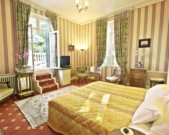 Belle Isle Sur Risle - Chateau Hotel & Spa - Понт-Одеме - Спальня