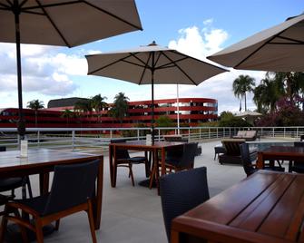 Golden Tulip Brasilia Alvorada - Brasilia - Patio