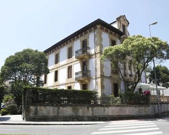 Hotel Olajauregi - Durango - Edificio