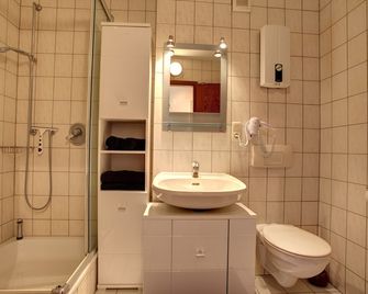 Ferienwohnung Seeblick - Schalkenmehren - Bad