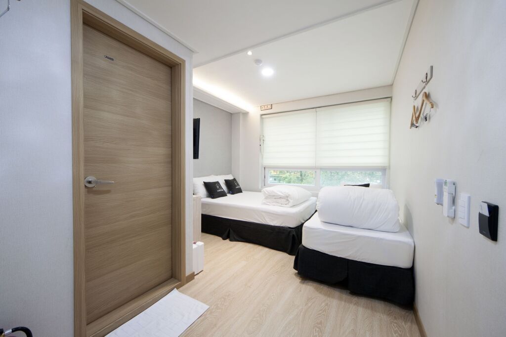 K Guesthouse Premium Busan 1