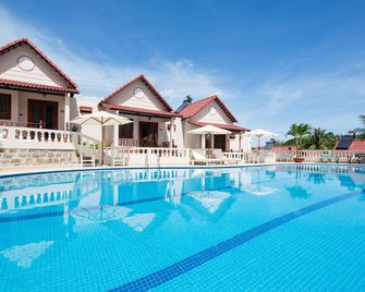 Hong Bin Bungalow - Phu Quoc - Basen