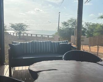 Beach house with pool at Point do Kitesurf 200km from Natal! - Macau - Balcony