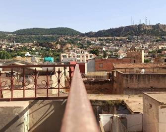 New house, bright, arabesque, new strategic city center - Tlemcen