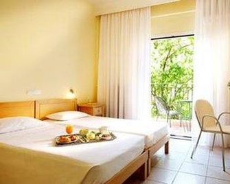 Hanioti Hotel - Chaniotis - Chambre