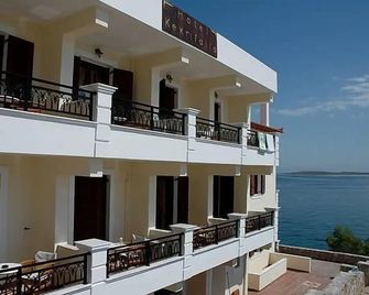 Kekrifalia Hotel - Skala - Balkón