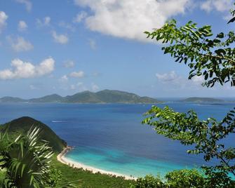 For Relaxing Times, Make It Villa Towanda Time. Belmont Tortola - Freshwater Pond - Playa
