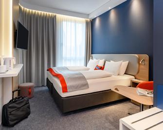 Holiday Inn Express Regensburg By IHG - Regensburg - Schlafzimmer