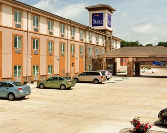 Sleep Inn & Suites Fort Scott - Fort Scott - Building