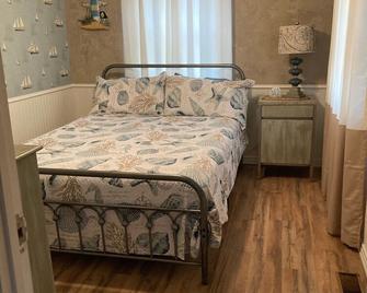 Enjoy Fishing, Boating and Family time at Pickwick! - Counce - Bedroom