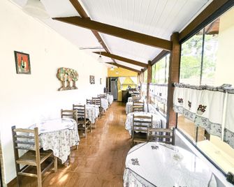 Velinn Pousada Recanto Da Natureza - Monte Verde - Restaurant