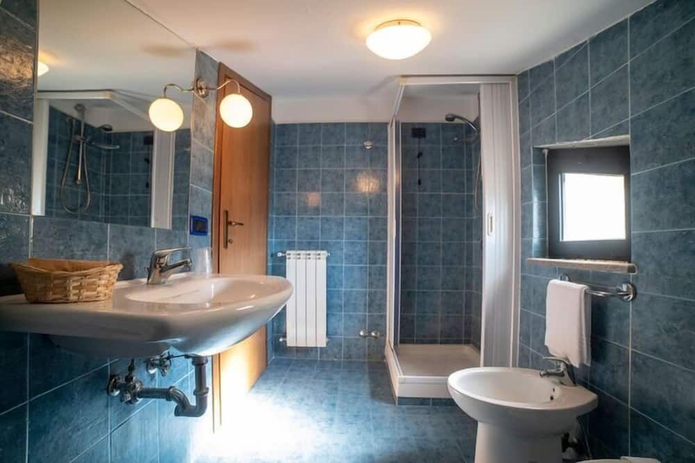 Hotel Italia & Lombardi - Montefiascone - Salle de bain