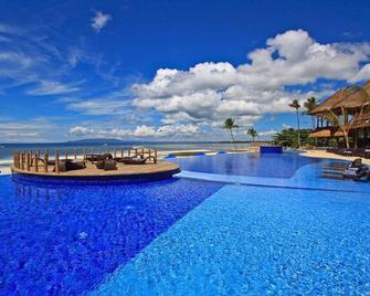 ذا بيليفيو ريزورت - بانجلاو - حوض السباحة