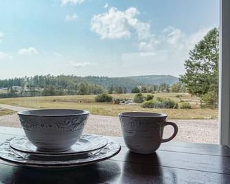 Sunrise Cabin at Highland Meadows - Hot Springs - Parveke
