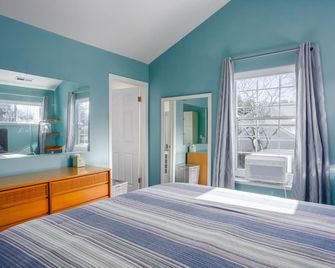 Garys Place - Santa Rosa - Bedroom