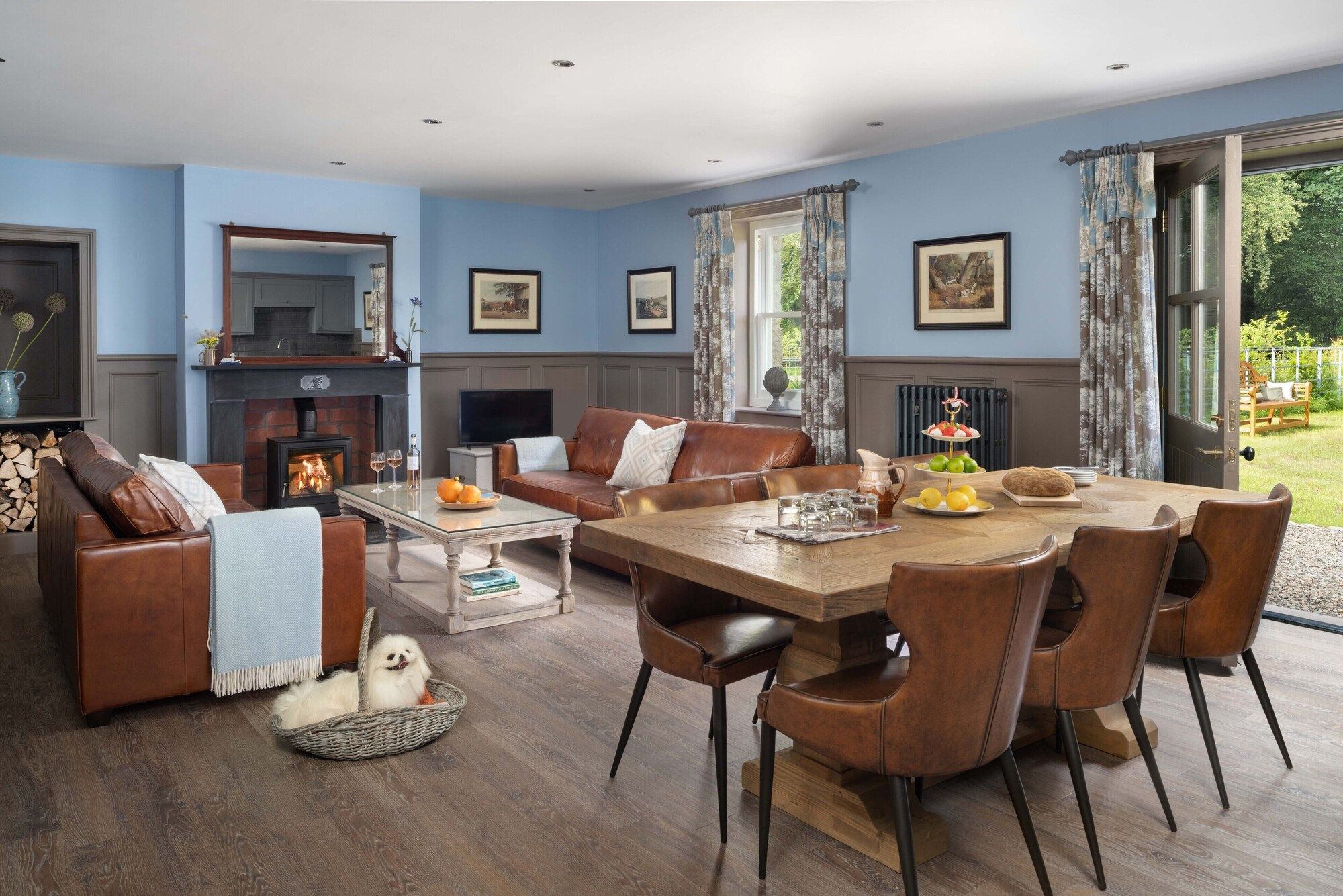 Meikleour Arms Hotel And Restaurant - Perth - Living room