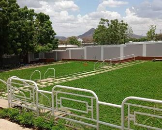 The Great Turk Reef Hotel - Lodwar - Patio