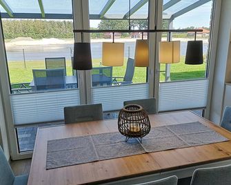 Seehaus Luddenhof 1 - Dorpen - Їдальня