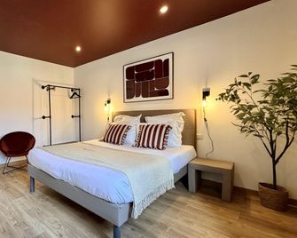 Hotel Le Galambre - Nîmes - Schlafzimmer