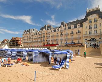 Cabourg - Hyper Centre, plage - Cabourg - Strand