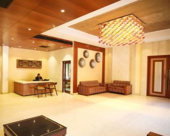 Regency Square Hotel - Gwalior - Living room
