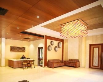 Regency Square Hotel - Gwalior - Living room