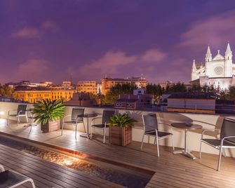 بيتيت بالاس هوتل تريس - ميورقة - شرفة