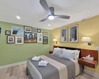 Gateway Condo A10 - Mendon - Bedroom