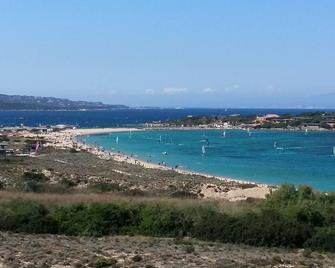 Three-room Apartment Giardino \'Il Borgo\' a few steps from the sea - Palau - Edificio