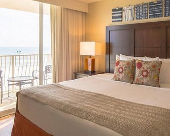 Oceanfront Casa Del Mar Resort, Near Daytona Limited Ocean View, Balconies - Ormond Beach